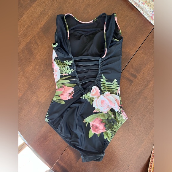 Albion Swim The Maria in Carolina Print Swimsuit - Picture 4 of 8